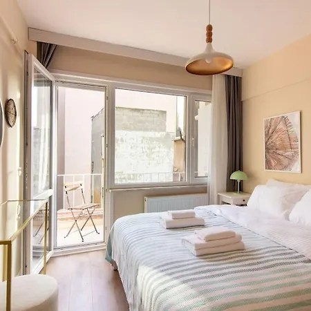 Апартаменты Cozy & Complete 1br Retreat W/ Balcony Стамбул