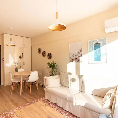 Cozy & Complete 1br Retreat W/ Balcony Апартаменты Стамбул